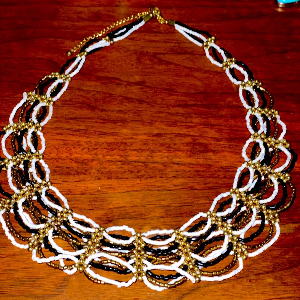 Beaded necklace